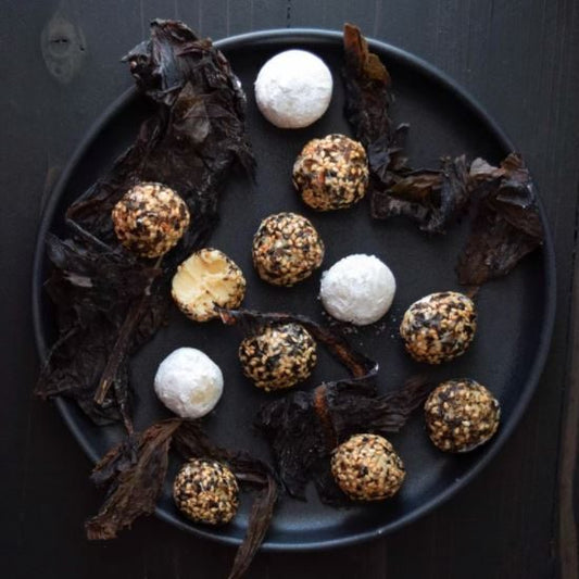 Truffes au chocolat blanc et Wakamé