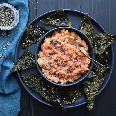 Tartare de saumon au sel du pêcheur